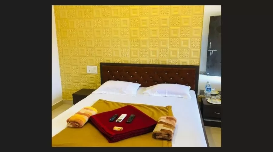 New MH 12 resort, Divegar photos